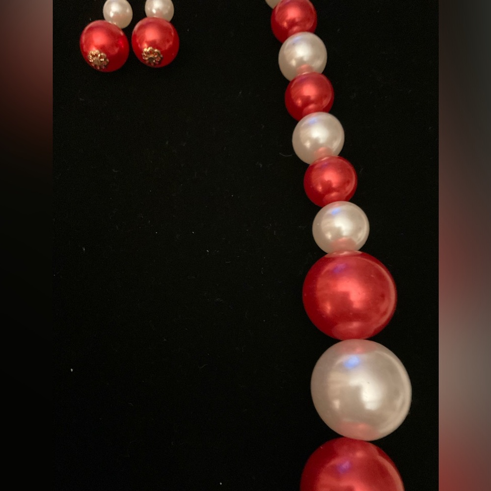 Necklace set - Picture 3 of 3
